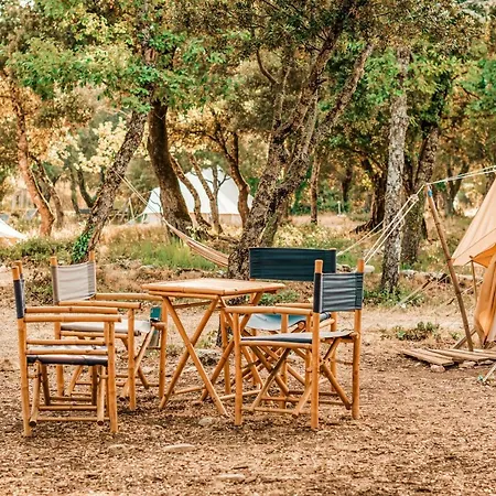Luxe tent Lodg'ing Nature Camp Luberon *